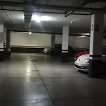 Apartamento Apto Isa: Amplio Y Acogedor Apto De 75m Con Terraza, Aire Acondicionado Y Parking Gratuito Los Abrigos