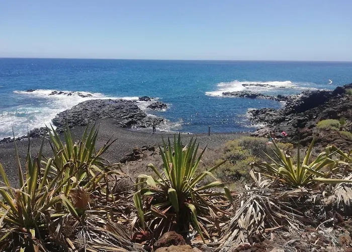 아파트 Apto Isa: Amplio Y Acogedor Apto De 75m Con Terraza, Aire Acondicionado Y Parking Gratuito 로스 아브리고스